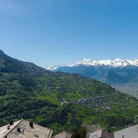 Apartment Charming With Balcony