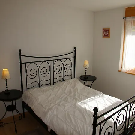 Charming With Balcony Apartment *