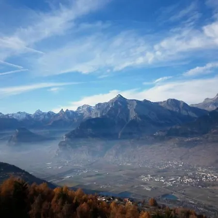 Appartement Charming With Balcony Veysonnaz